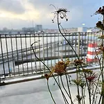 Directly To Seafront Of Bassin 7 With Big Balcony And Free Parking Apartamento Århus