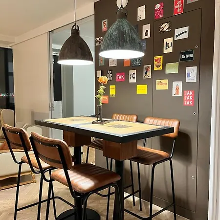 Apartment Directly To Seafront Of Bassin 7 With Big Balcony And Free Parking Aarhus