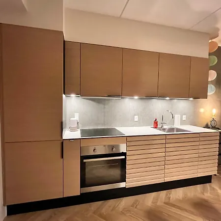Directly To Seafront Of Bassin 7 With Big Balcony And Free Parking Apartment *