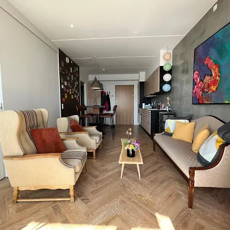 Directly To Seafront Of Bassin 7 With Big Balcony And Free Parking