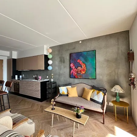 Directly To Seafront Of Bassin 7 With Big Balcony And Free Parking Apartment Aarhus